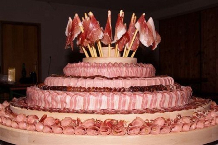 Meat cakes